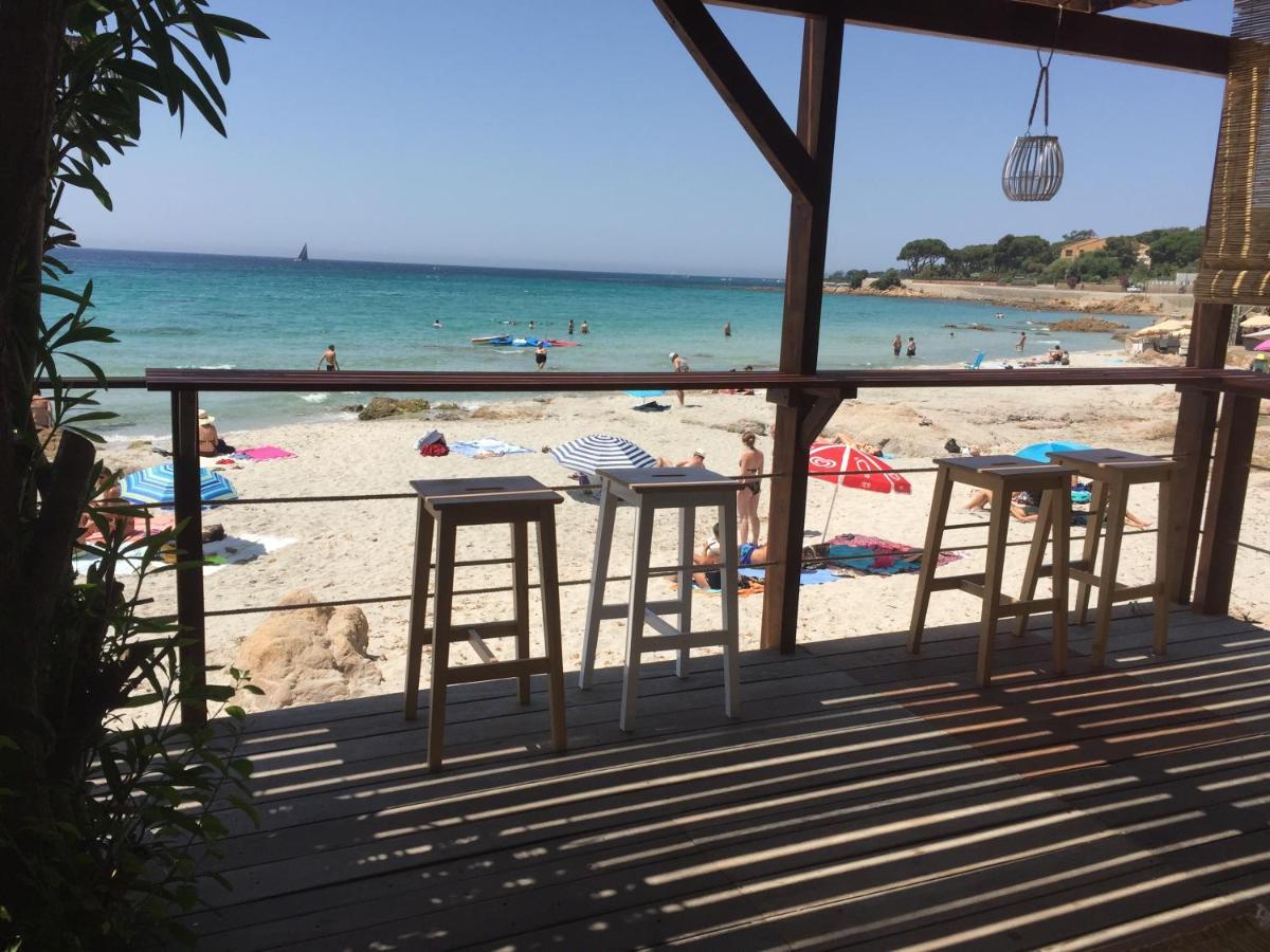 Ajaccio Magnifique T2 37M2 Centre Ville Vue Mer Au Bord De La Plage Neuf 4 Couchages Balcon Parking Prive Ferme Clim Wifi Exterior foto