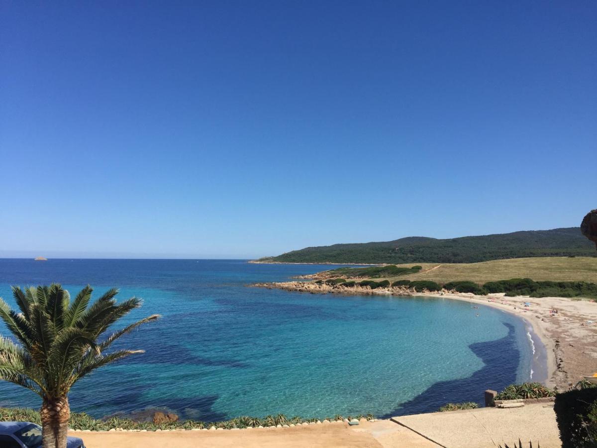 Ajaccio Magnifique T2 37M2 Centre Ville Vue Mer Au Bord De La Plage Neuf 4 Couchages Balcon Parking Prive Ferme Clim Wifi Exterior foto
